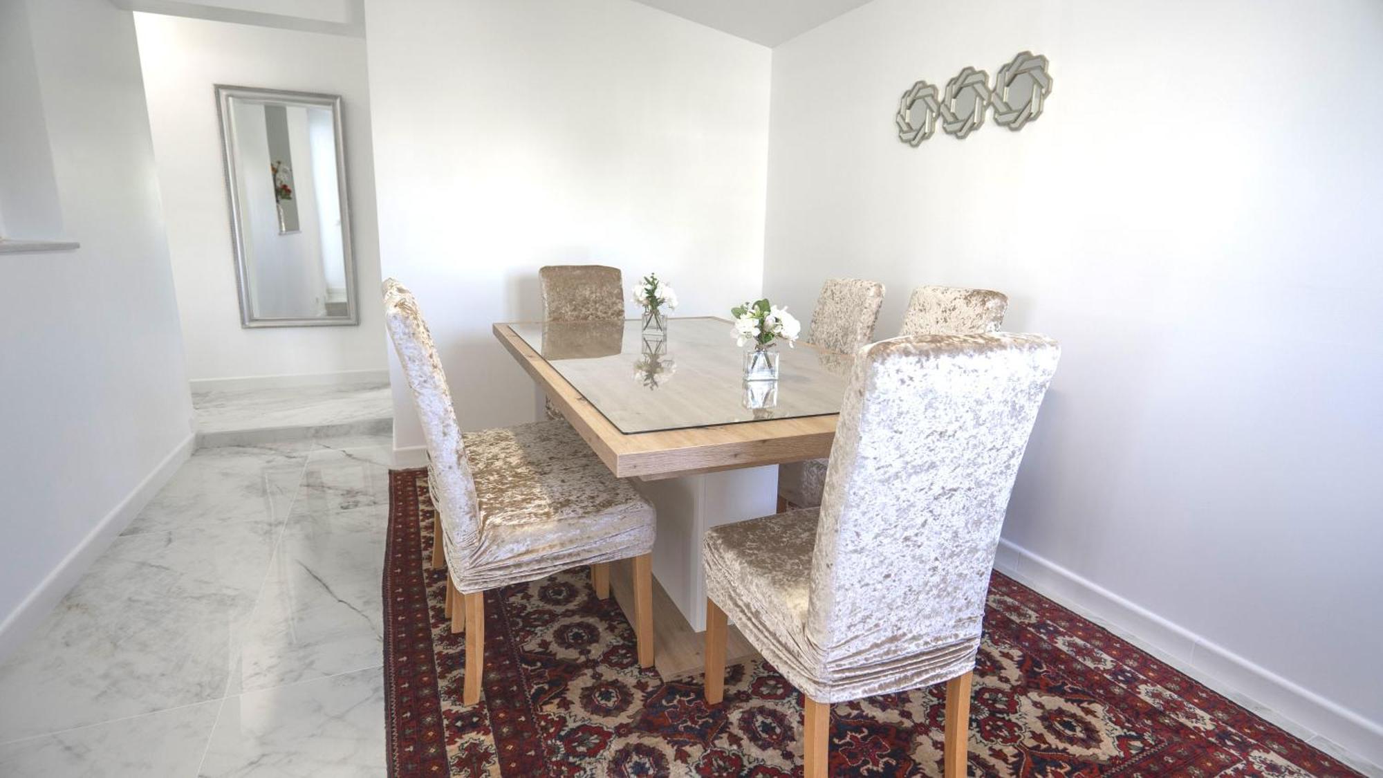 Detached 2 bed 2 bath Villa with private pool close to all amenities Villamartin  Esterno foto